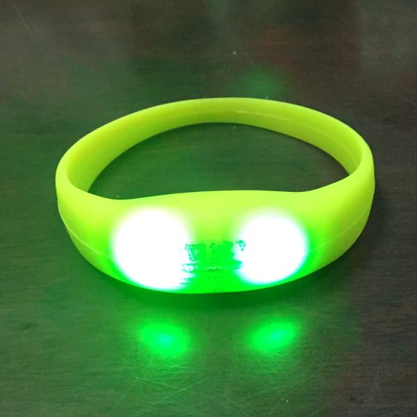Programmable Radio Controlled LED Flashing Lighted Silicone Wristbands Bracelets Wholesale for runners