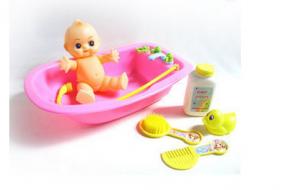 China Bathing baby doll with a baby bath tub, large ducklings on sale