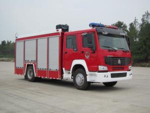 China Red Color Diesel Gas RC Fire Truck 4x2 For Fire Fighting Emergency Rescue on sale