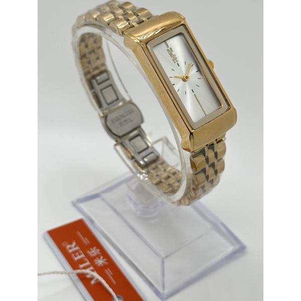 Custom Logo Fashion Quartz Wristwatch Timepiece Women Watch With Metal Strap