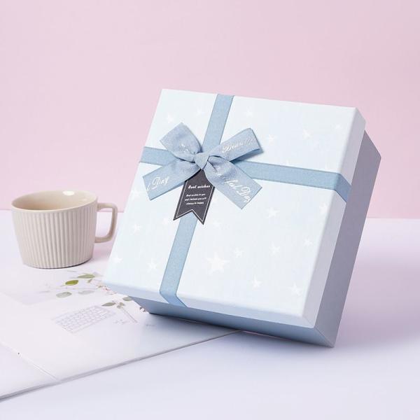 Cardboard Paper Luxury White Gift Box With Ribbon Wedding Party Souvenir Gift Box