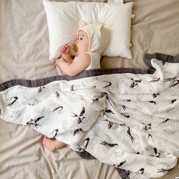 Pattern Style Baby Bamboo Cotton Gauze Bath Newborn Quilt Set for Class A Cot Bedding