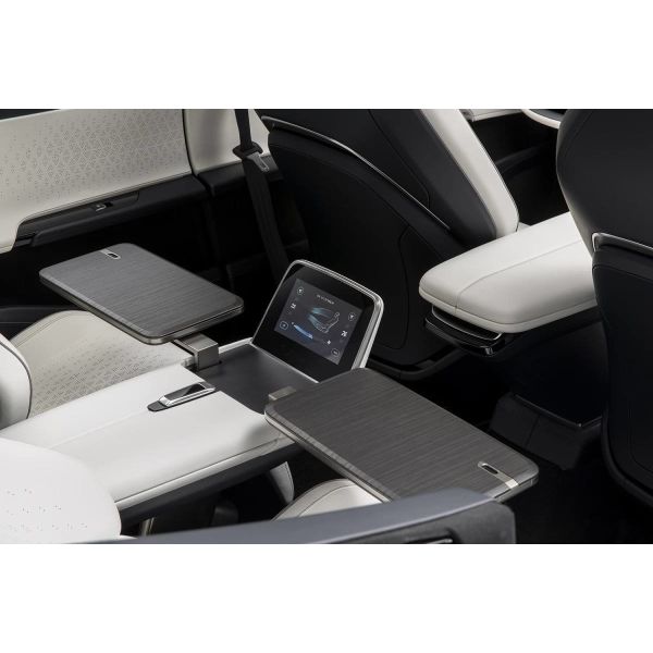 HiPhi X Electric Luxury SUV 650KM Range 590hp Smart Driving Luxurious Interior