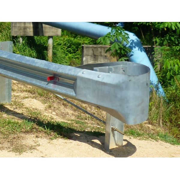 Highway Guardrail Steel Buffer End Galvanized Powder Coated Certified by ISO9001 2000