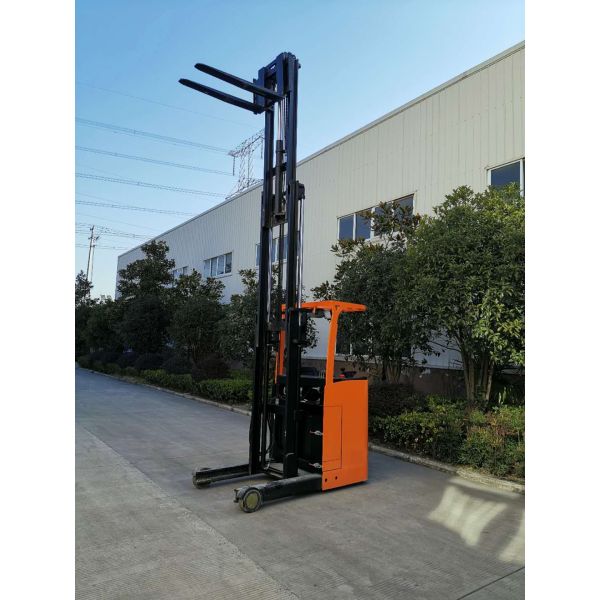 AC Power Electric Reach Stacker 1.5 Ton 2 Ton 2.5 Ton Electric Reach Forklift Truck