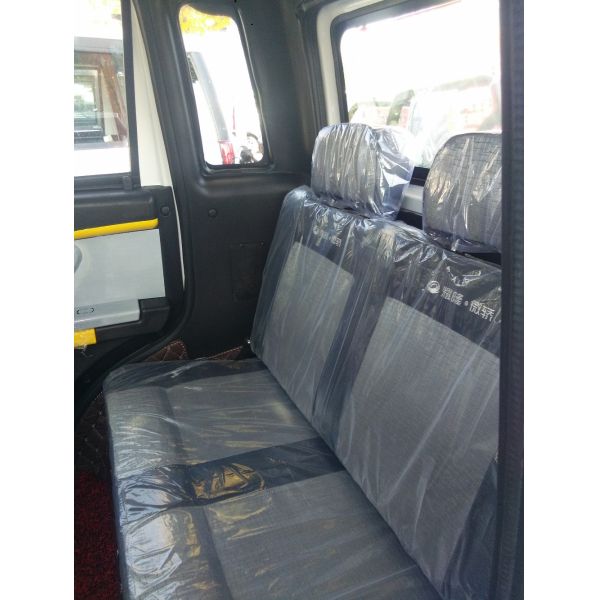 Cars Electric 4 Wheel ElectricVehicle With Air Conditioner Family Used Electric Mini Truck Rickshaw Electric Tricycle