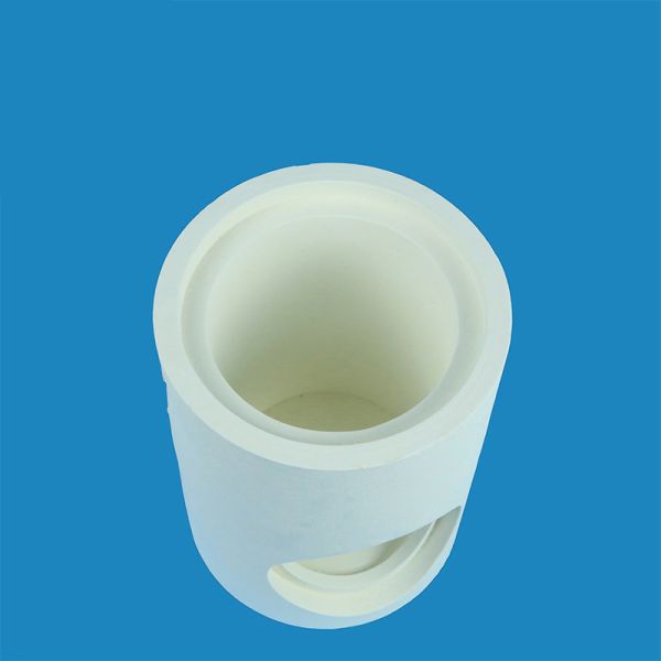High-temperature resistant corundum mullite ceramic