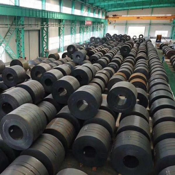 2mm-6mm 600-1500mm SS400 HRC Hot Rolled Carbon Steel Coil