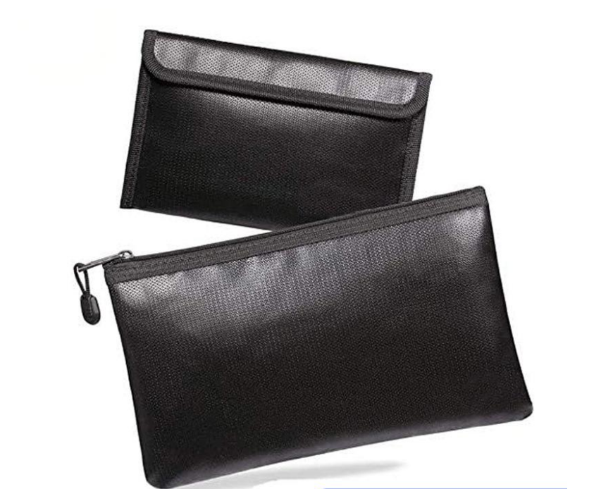 Fireproof Document Bag – Waterproof & High-Temperature Resistant Storage Pouch for A4 Files, Business and Home Use, Moisture-Proof & Zipper Seal