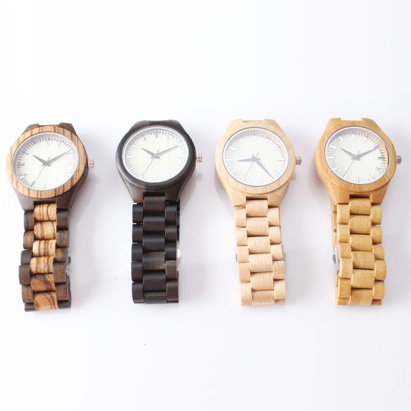 Big Dial Most Accurate Quartz Watch Environmentally Friendly With All Wooden Band