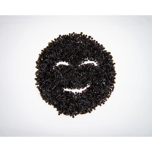 Quality Recycled PET Granule For Packaging Materials IV 0,77 for sale