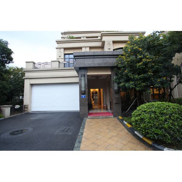 Aluminum Electric Garage Doors Sectional Roller Garage Shutter Door