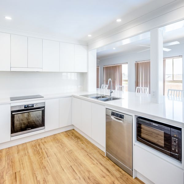 Flat Pack Lacquer Kitchen Cabinets Matte White Custom