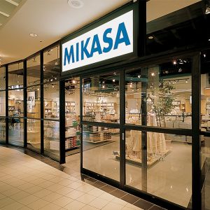 Cheap Fluorocarbon TS8384 2mm Folding Sliding Glass Doors wholesale