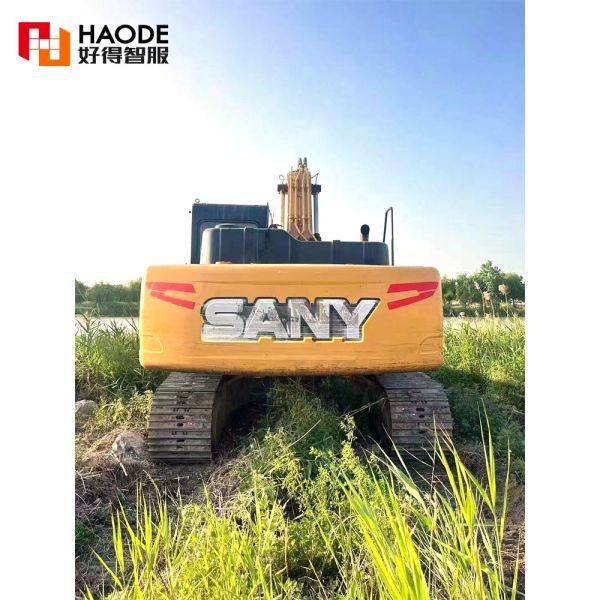 20 Ton Excavator Used Sany Excavator SY215 C Mini Excavator with 0.93m Bucket Capacity