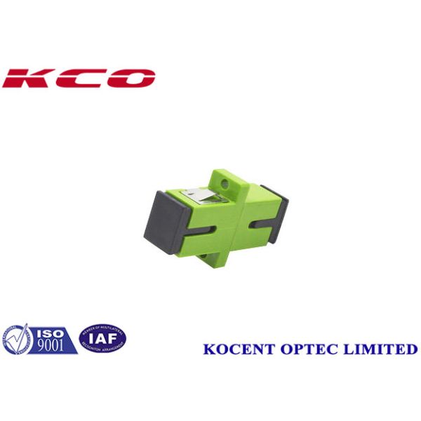 Compact SC / APC Optical Fiber Adapter With Dust Cap Simplex