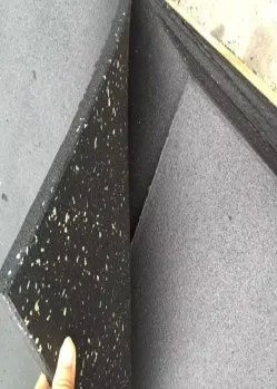 Wear Resistant Yoga Supplies Interlocking Rubber Floor Tiles Mat Roll