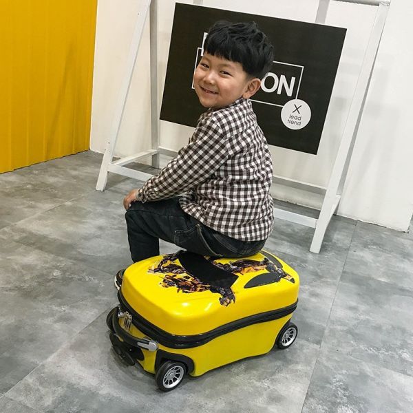 Zipper Closure Kids Travel Luggage Waterproof Polyester Material