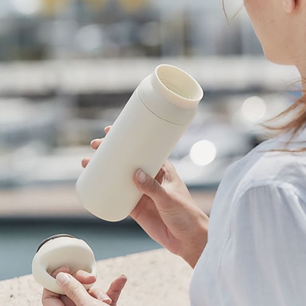 500ml Tumbler Handle Custom Water Bottle Sports Design Style Hot Cold Thermal Insulation Personalized Bottle