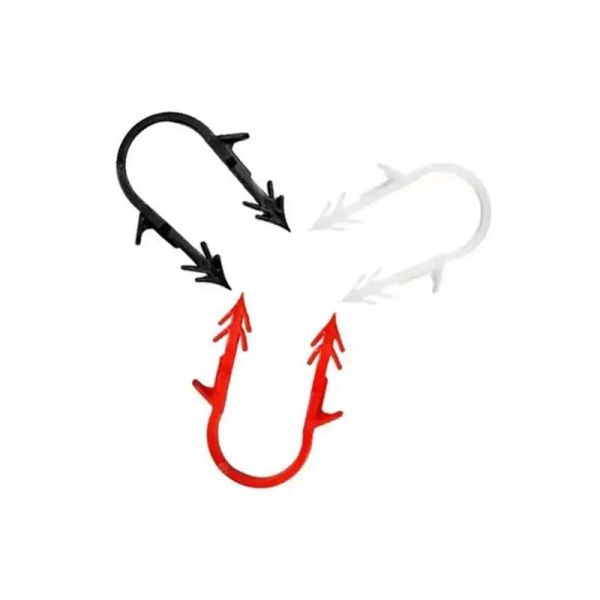 Self Adhesive Black Underfloor Heating Pipe Clips Water Resistant For Various Surfaces.