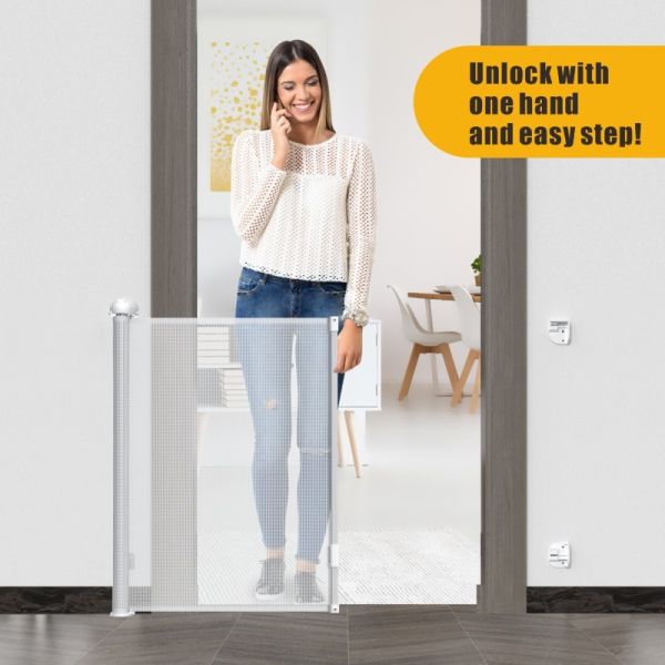 Extra Wide Safety Retractable Baby Gate Adjustable Mesh oDM