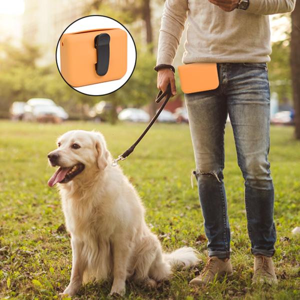 Portable Pet Accessories Eco Friendly Silicone Dog Treat Pouch