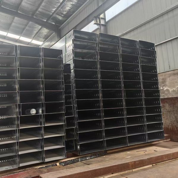 Perforated Type Cable Tray Galvanized Sheet Ventilated Cable Tray For Electrical Systems Rain-Proof Trough Bridge