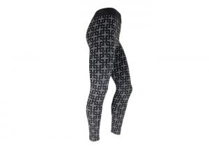 China Women Flat Knit Seamless Patterned Yoga Pants 65% Polyester 5% Spandex on sale