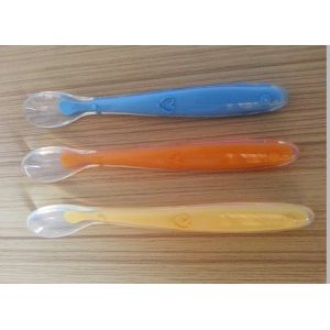 Cheap HOT SALE beauty Baby soft silicone spoon wholesale