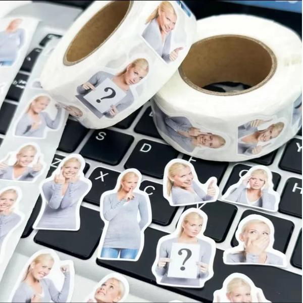Waterproof Round Self Adhesive Sticker Roll Vinyl Circle Label Sticker