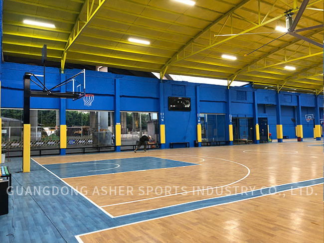 Interlocking PVC Sports Flooring Seamless Tiles Type Tennis Court Use