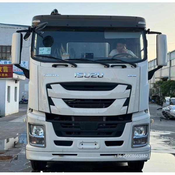 ISUZU 4x2 Driver 10000L Sewage Suction Truck with Vacuum Pump for Sucking Waste Water Vacuum Sewer Tanker Suction Truck