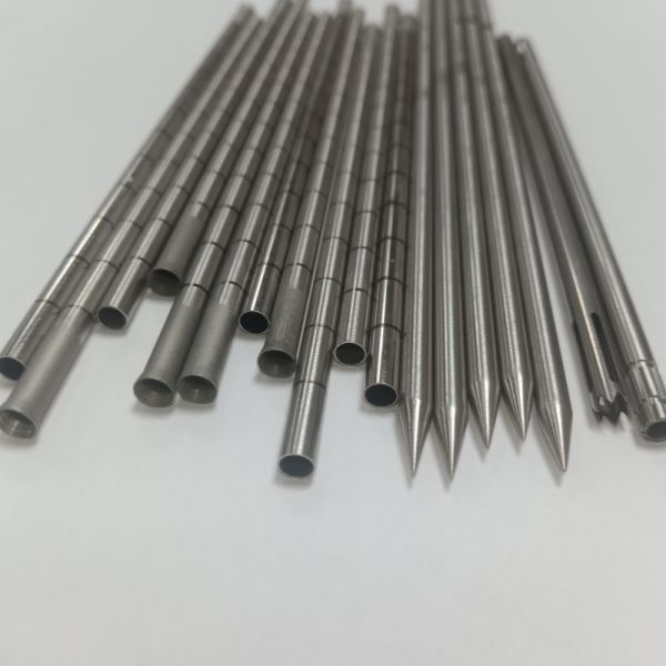 304 316L Stainless Steel Capillary Tube Thin-Walled Pipe Diameter Change Sandblasting Scale.