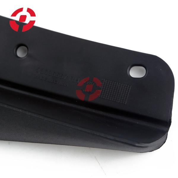 Body Parts car mud flaps OE 8685555 Mud flap front Kit for both sides for Volvo