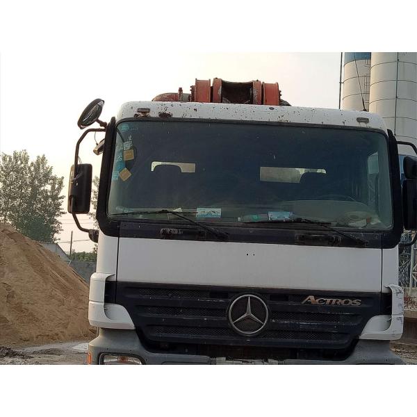 Second Hand Concrete Mixer Trucks / Concrete Pump Truck 37m 38m 47m 48m