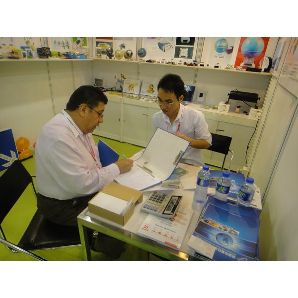 Kids Mini Solar Car Toys Educational Eco Friendly DIY Patented