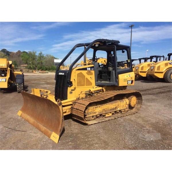 Used Caterpillar Bulldozer D4K C4.4 engine 8T weight with Original Paint and air condition for sale