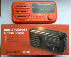 Cheap Portable Small Hand Crank Radio Solar Panel AM520 Led Emergency Torch Radio wholesale