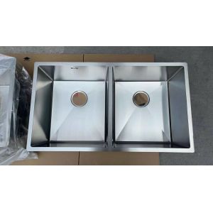 Cheap 16 Gauge Brushed Handmade Kitchen Sink Undermount With Tap Hole wholesale