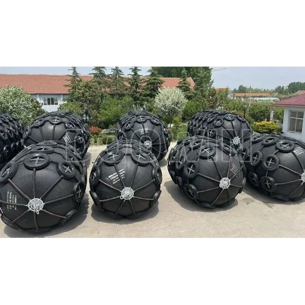 464kN Pneumatic Rubber Fenders P50-1525 For Ship / Dock Protection