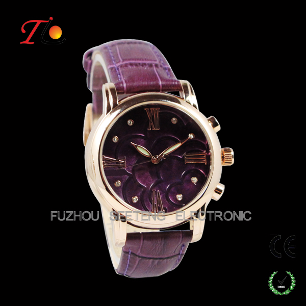 Beautiful and elegant gold lady diamond watch with all normal colors