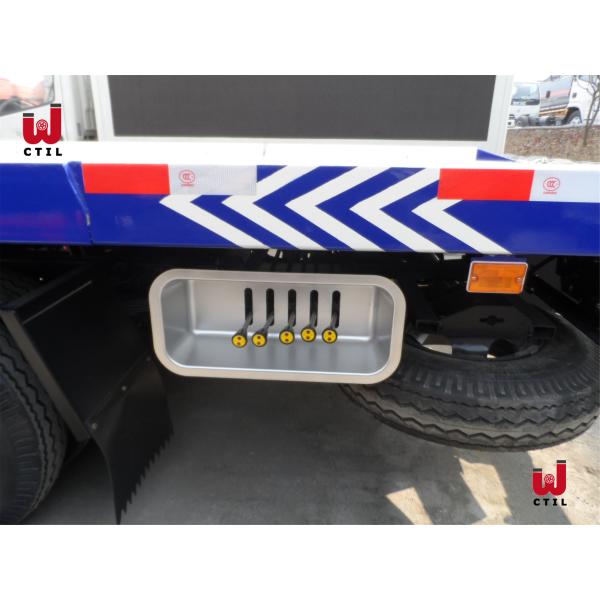 Cnhtc Heavy Truck Wreckers HOWO Euro 4 Light Duty Towing