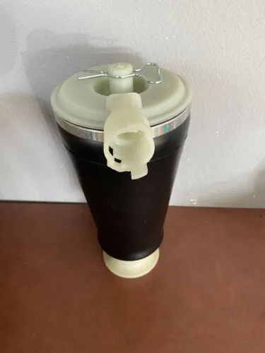 High Proformance For Ford Rear Air Spring Brand New 3U2Z5580AA, 3U2Z5580BA