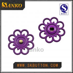 China Flower shape metal button for girls' apparel on sale