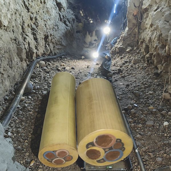 Rubber mining cable cross-section