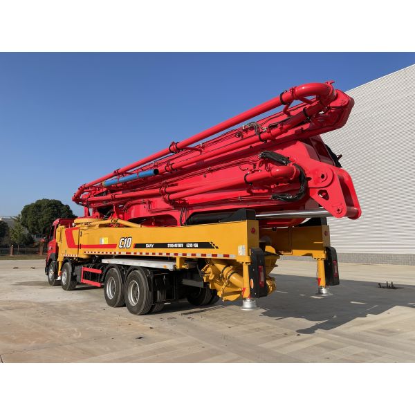 Sany 62M Concrete Pump Truck with 170 m³/h Output and 13.5 MPa Pressure on Volvo Chassis