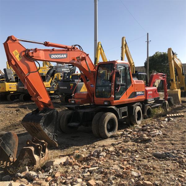 Doosan Dh150W-7 Used Hydraulic Wheel Excavator Machinery