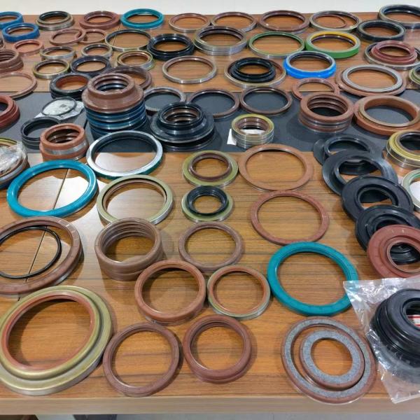 Differential Side Gear Shaft NBR Rubber Automotive Oil Seals Replacement 90311-T0084