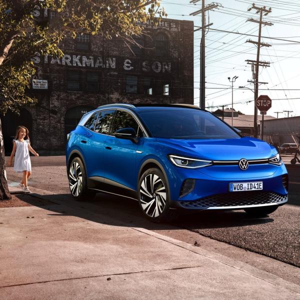 Id4 Crozz Large Electric Cars 160km/H Electric 5 Seater SUV 2765mm Wheelbase