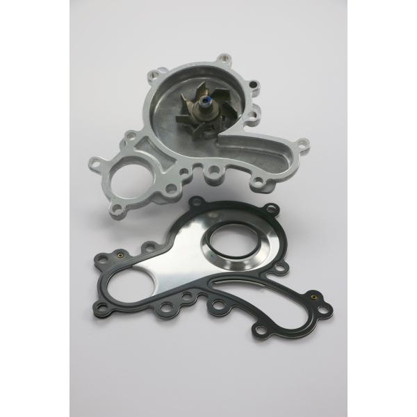 Toyota Land Cruiser (J200) Engine Water Pump Assembly 16100-39496/16100-09490